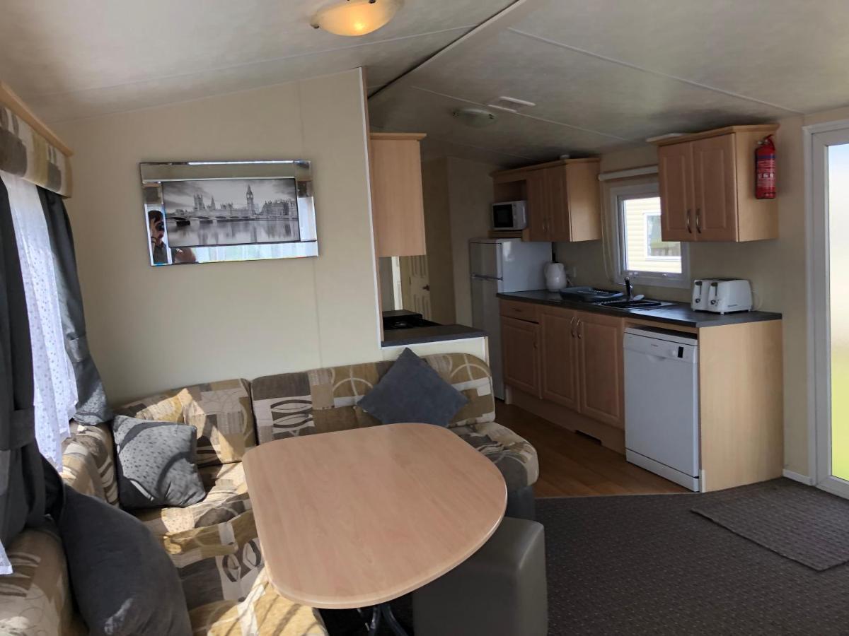 4 Bedroom 10 Berth Caravans With Hot Tub ,Mountain Bikes Tattershall Lakes المظهر الخارجي الصورة